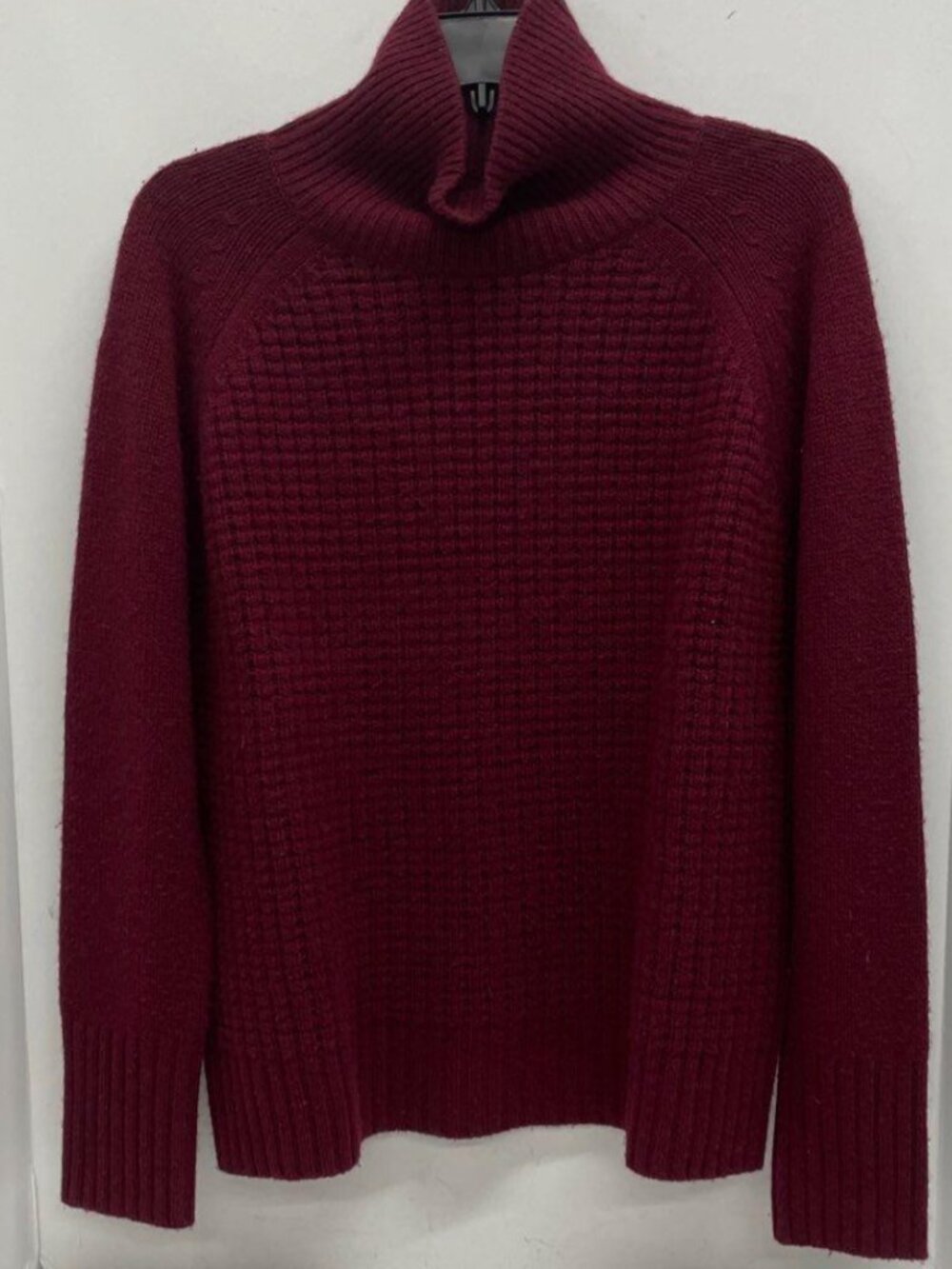Nili Lotan Houston Cashmere Waffle Turtleneck Sweater Burgundy M - Picture 6 of 9